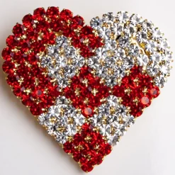 BROCHE FLETHJERTE 4 CM RØDT